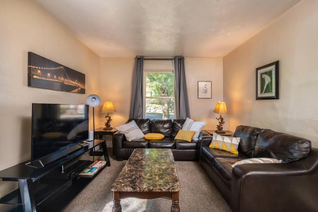 Entire House 3 Bedroom Twin Cities, Specious, Entire House, Ac Saint Paul Εξωτερικό φωτογραφία